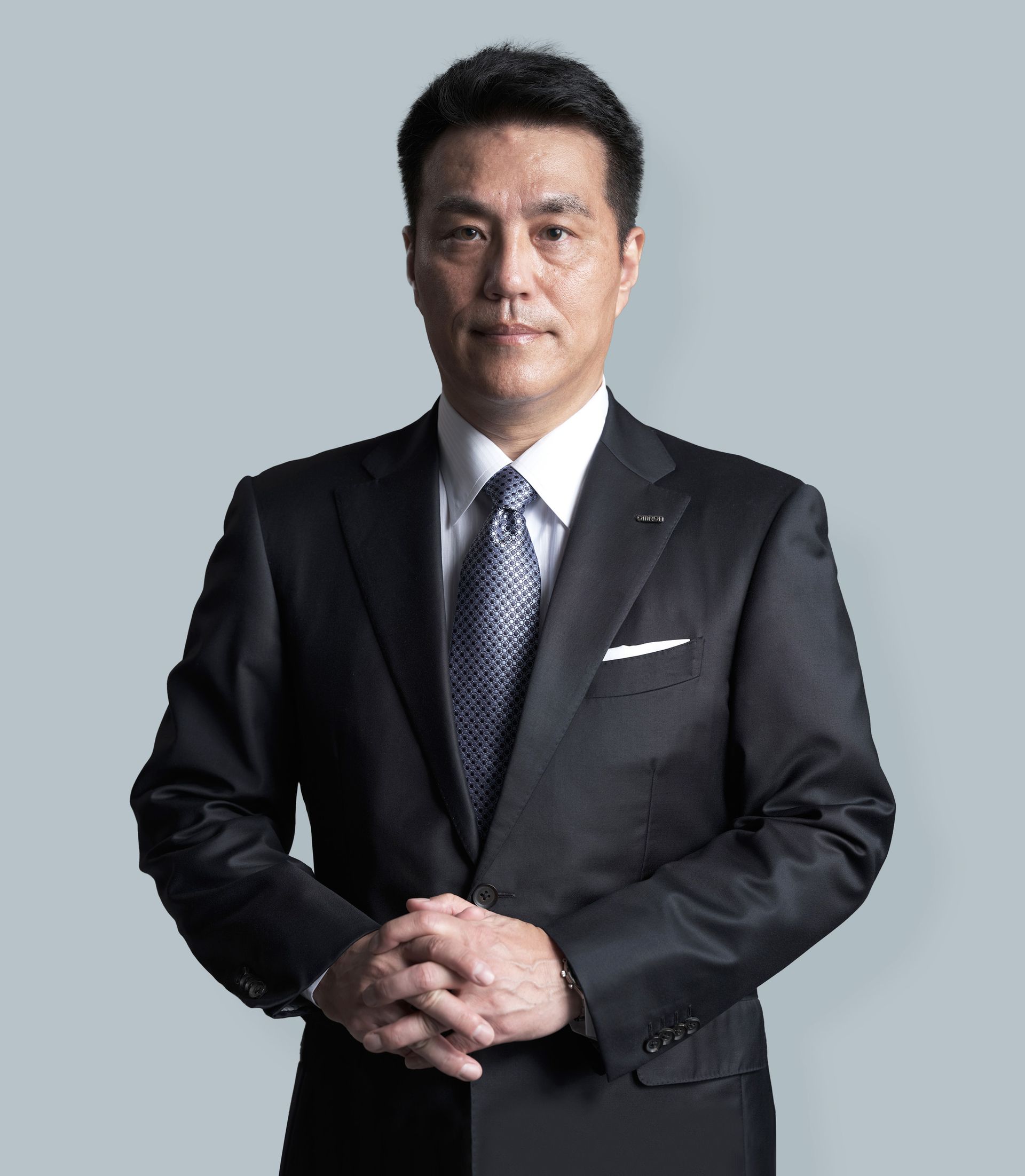 ポートレート写真 代表取締役社長 CEO 山田 義仁