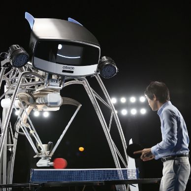 Le robot de tennis de table d'Omron 'FORPHEUS' certifié par le News  Photo - Getty Images