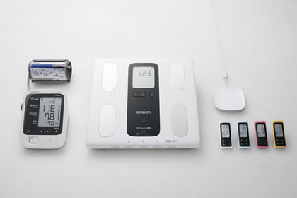 ウェルネスリンク対応製品 自動血圧計 HEM-7250-IT、体重体組成計 BF-208IT、歩数計 HJ-205IT